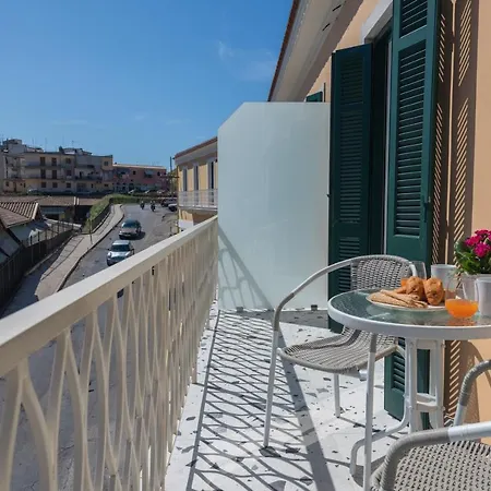 Elesya Luxury Apartment Corfu  Buitenkant foto